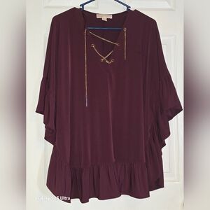 Women's Burgundy Top